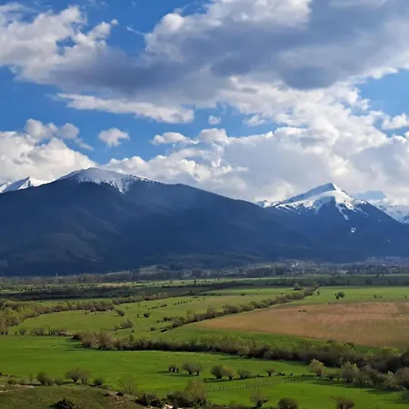Chill & Near The Gondola * Bansko
