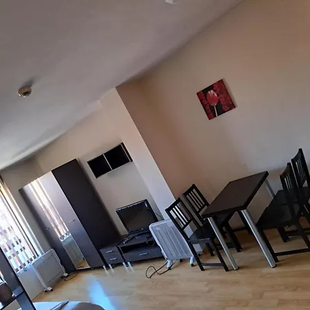 Apartment Chill & Near The Gondola Bansko